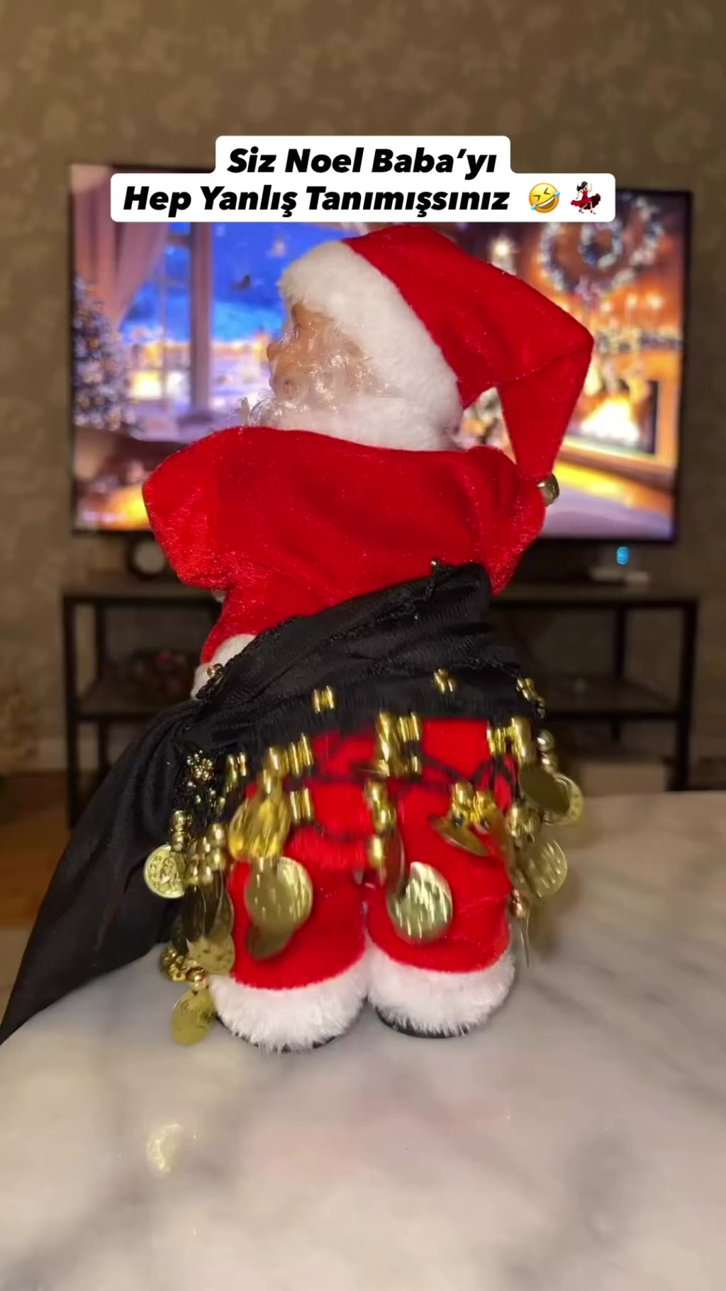 Dans Eden Hareketli Noel Baba Modelleri